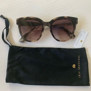 NWT Lele Sadoughi Tortoise Brooklyn Sunglasses